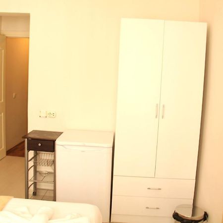 Taksim Square Hot Residence Стамбул Экстерьер фото